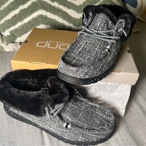 HEYDUDE Britt Boho Shoes size 9